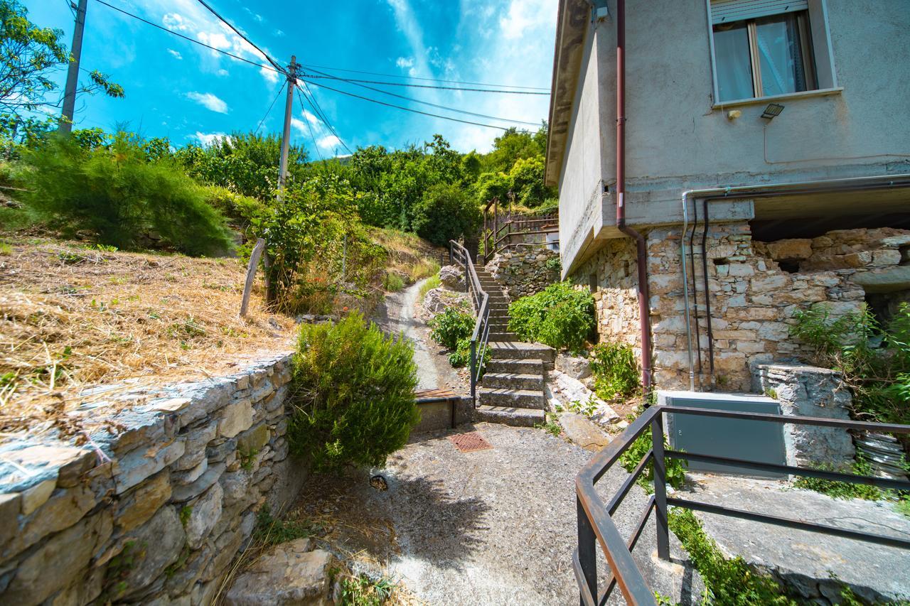 Tourist Dependance "Cinque Terre" La Foce Exterior foto